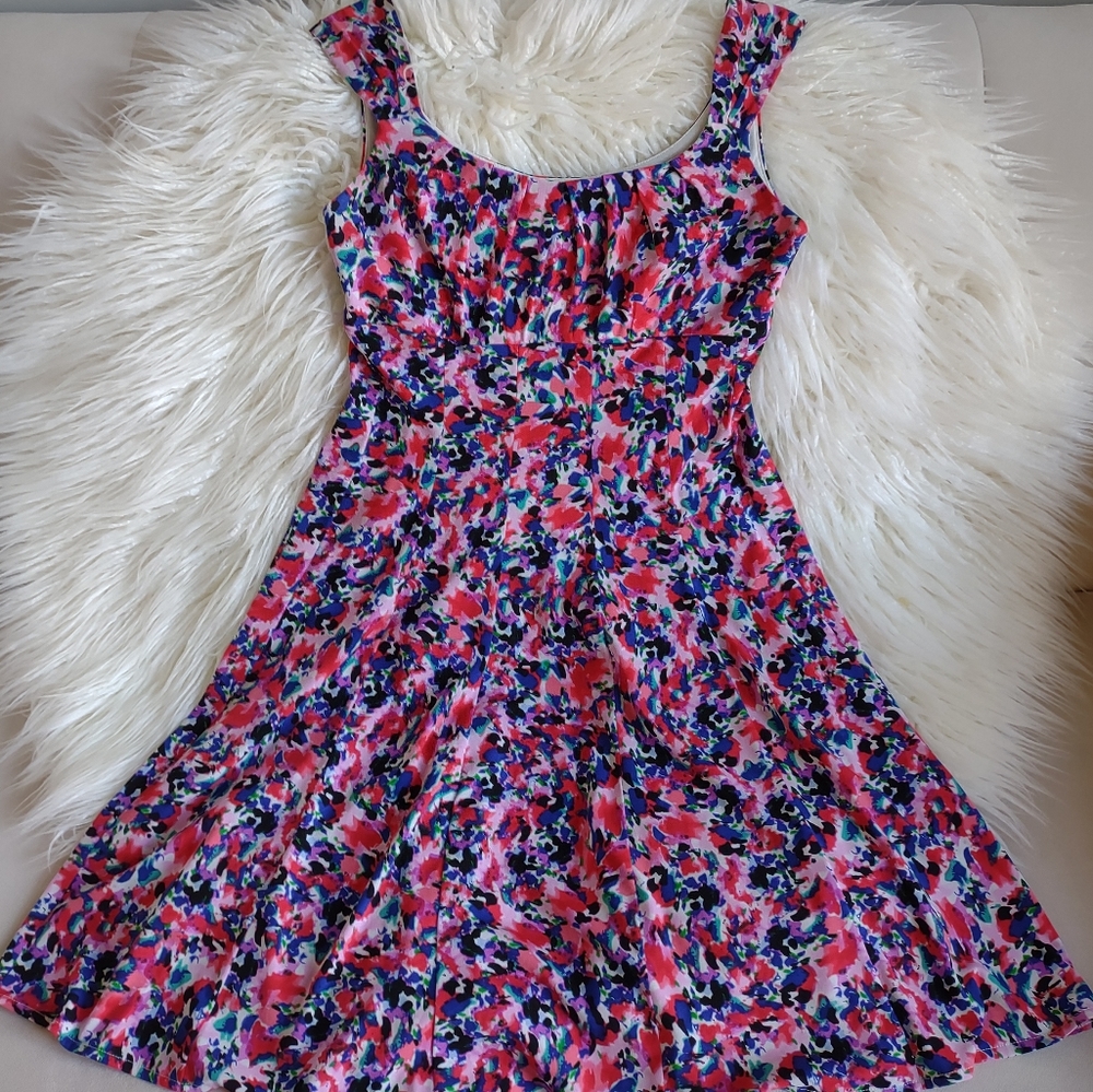 London Style Collection Women's Petite Sz 8 Sleeveless Multicolor Floral A-Line